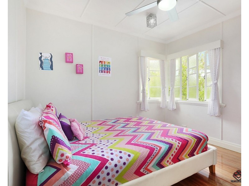59 Brisbane Avenue, Camp Hill QLD 4152
