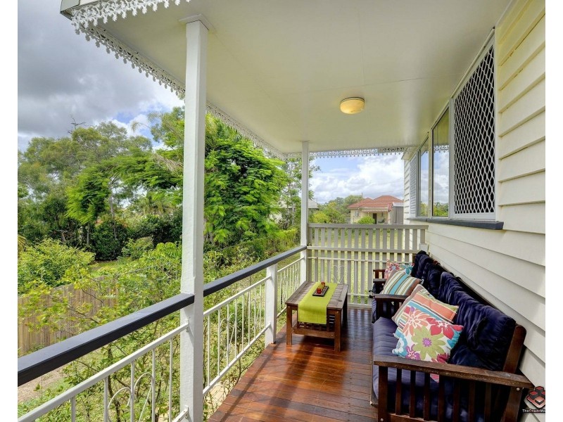 59 Brisbane Avenue, Camp Hill QLD 4152