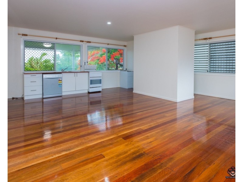 59 Brisbane Avenue, Camp Hill QLD 4152