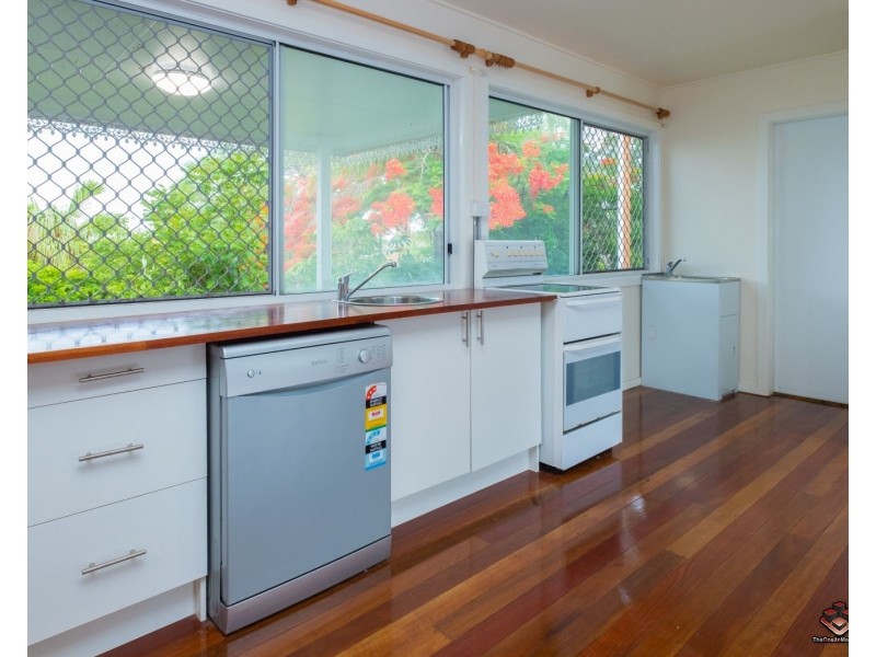 59 Brisbane Avenue, Camp Hill QLD 4152