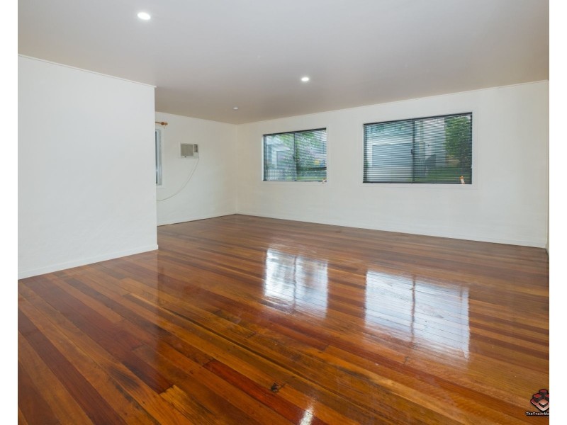 59 Brisbane Avenue, Camp Hill QLD 4152