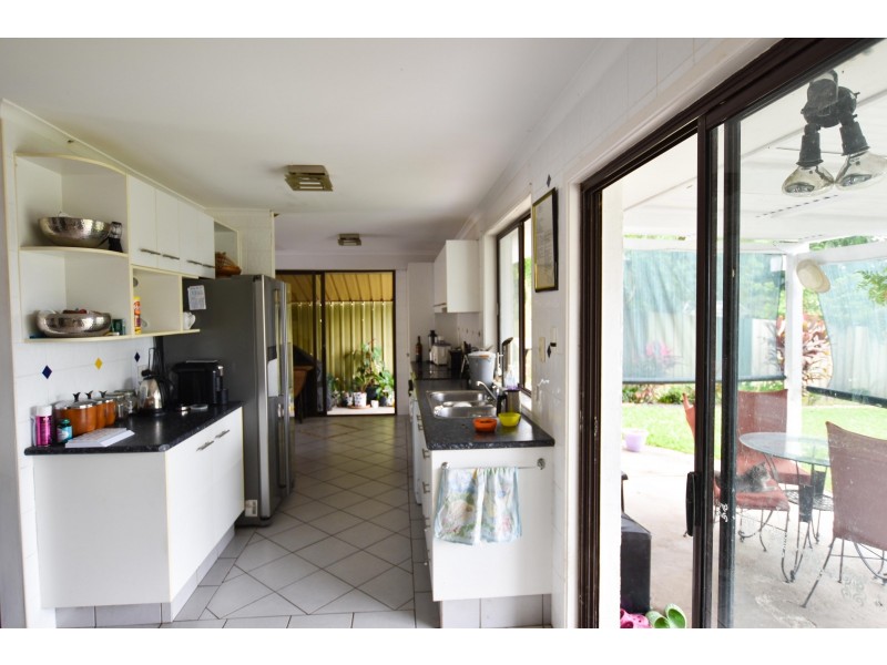 17 Plum Parade, Nerang QLD 4211