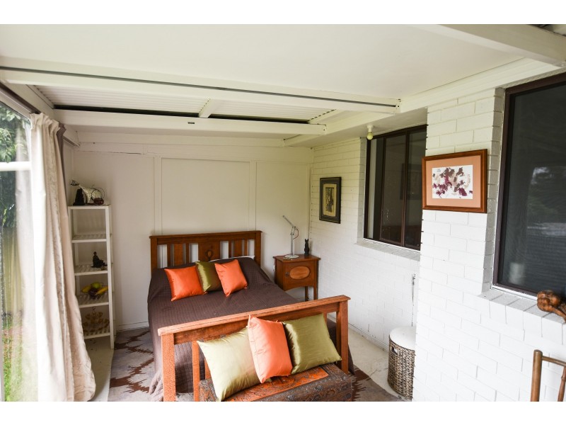 17 Plum Parade, Nerang QLD 4211