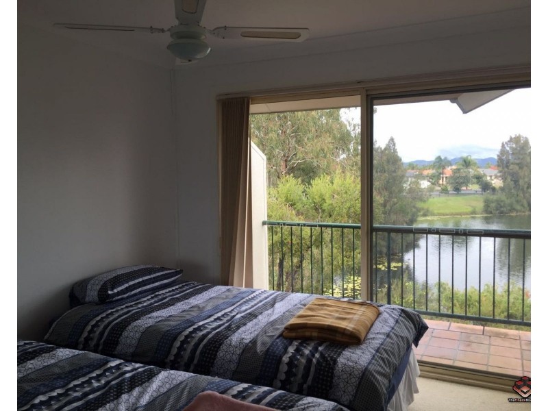 ID:3853510/ 7-9 Santa Cruz Boulevard, Clear Island Waters QLD 4226