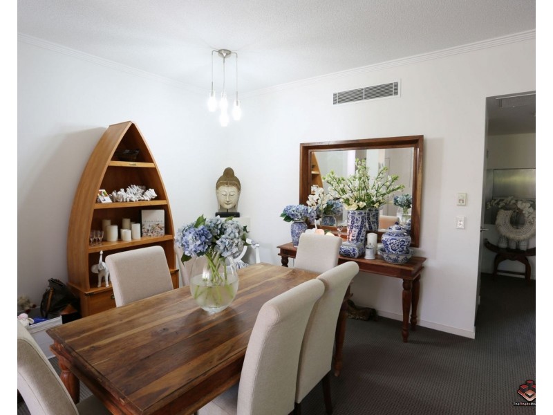 28 Bayview Street, Runaway Bay QLD 4216
