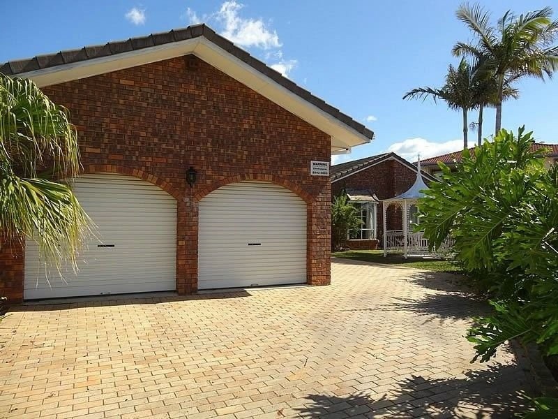 3 Clipper Court, Biggera Waters QLD 4216