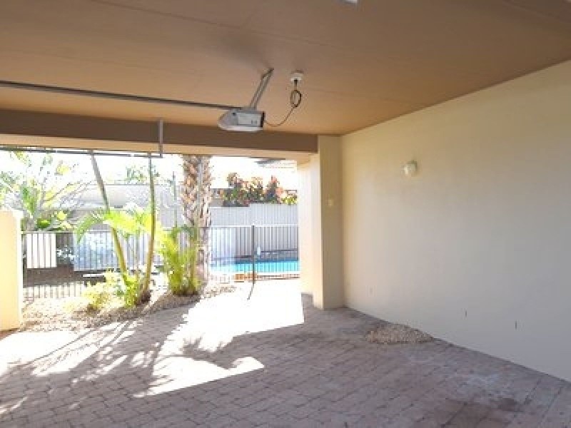 15 Mackay Close, Sorrento QLD 4217