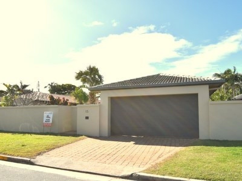 15 Mackay Close, Sorrento QLD 4217