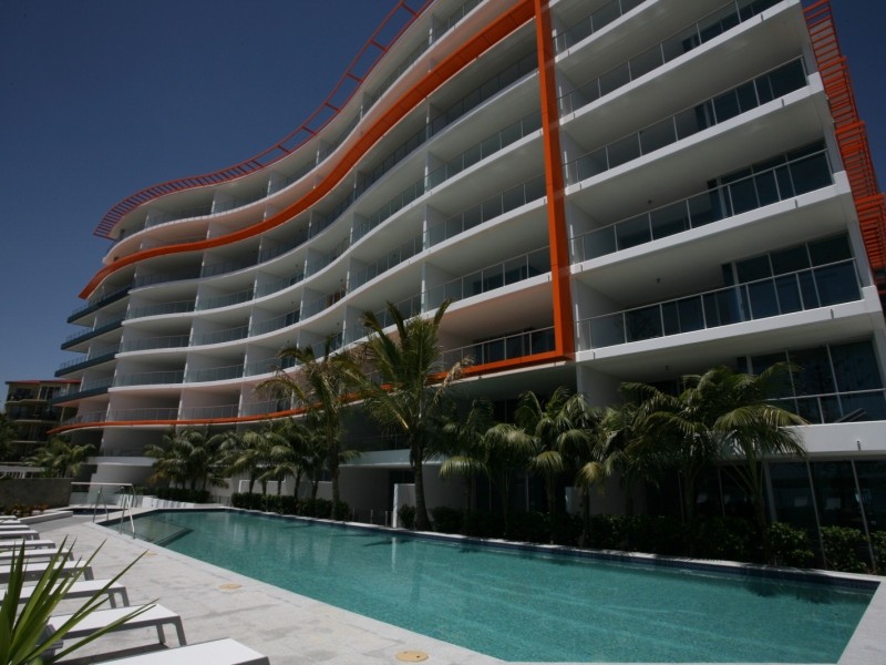 430 Marine Parade, Biggera Waters QLD 4216