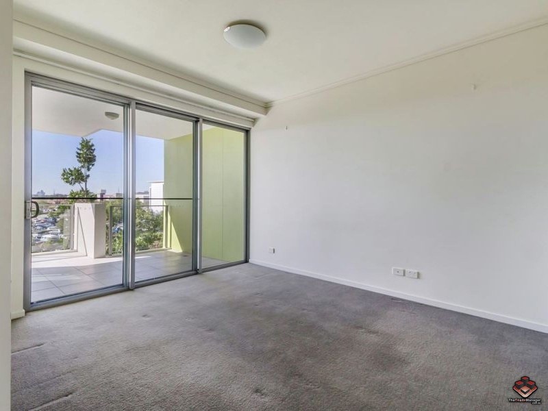 2 Riverwalk Avenue, Robina QLD 4226