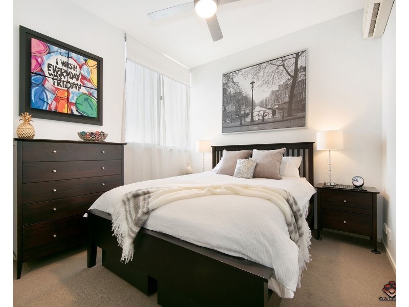 258 Arthur Street, Teneriffe QLD 4005