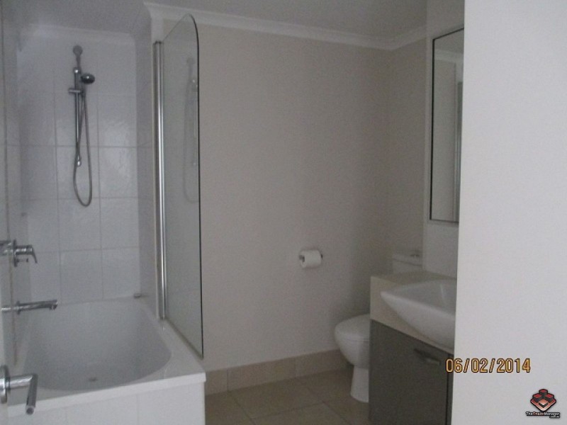 60/42 Warburton Street, North Ward QLD 4810