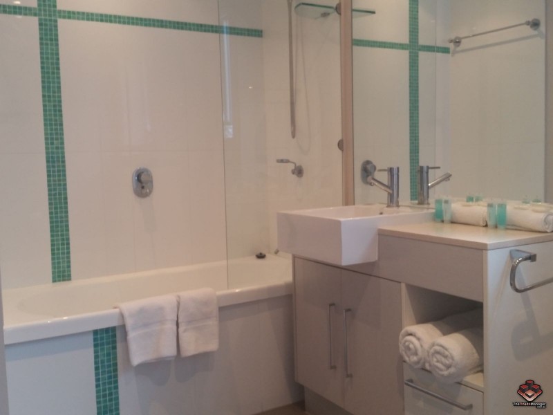 430 Marine Parade, Biggera Waters QLD 4216