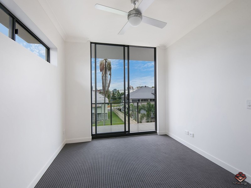 35 Gallway Street, Windsor QLD 4030