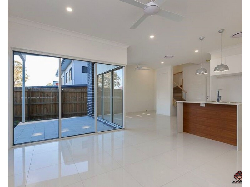 70 Warringah Street, Everton Park QLD 4053