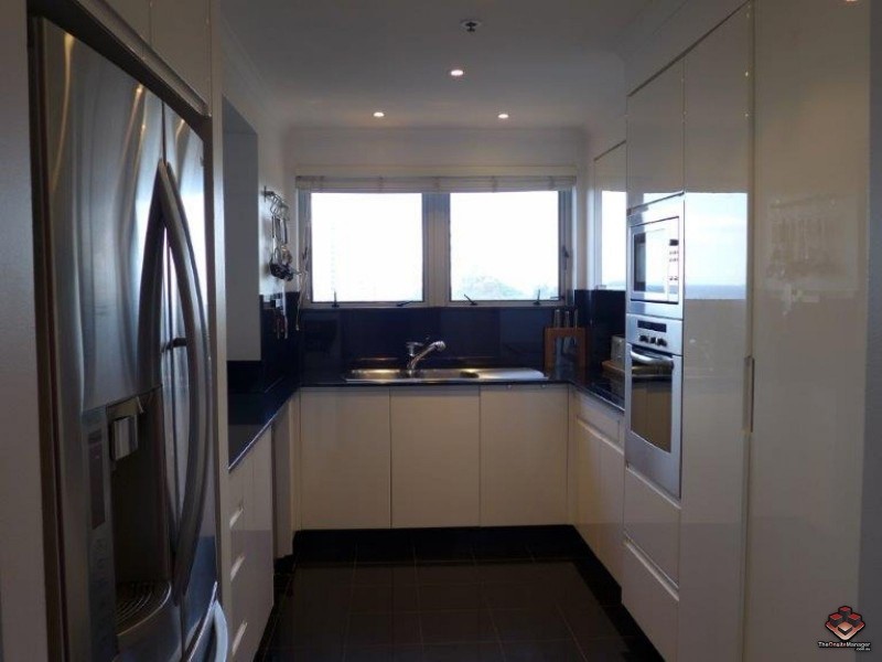 12 Commodore Drive, Paradise Waters QLD 4217