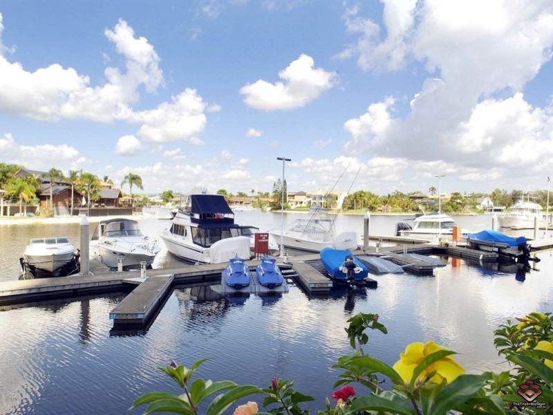 12 Commodore Drive, Paradise Waters QLD 4217