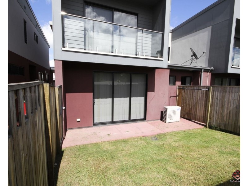 86 Grace Street, Wulkuraka QLD 4305