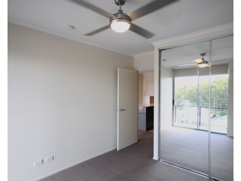 66 Slobodian Avenue, Eight Mile Plains QLD 4113