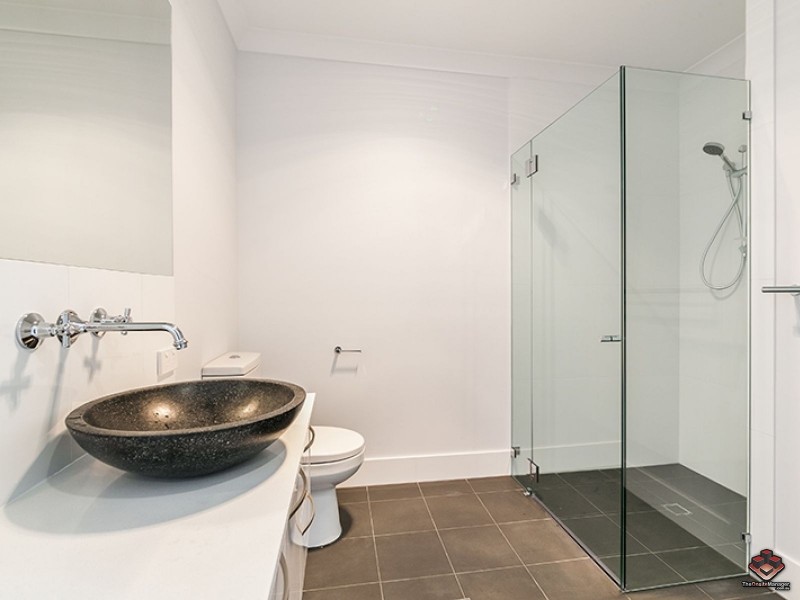 2/122 Allen Street, Hamilton QLD 4007