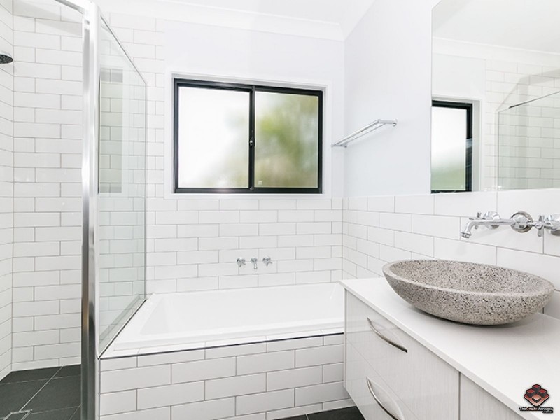 2/122 Allen Street, Hamilton QLD 4007