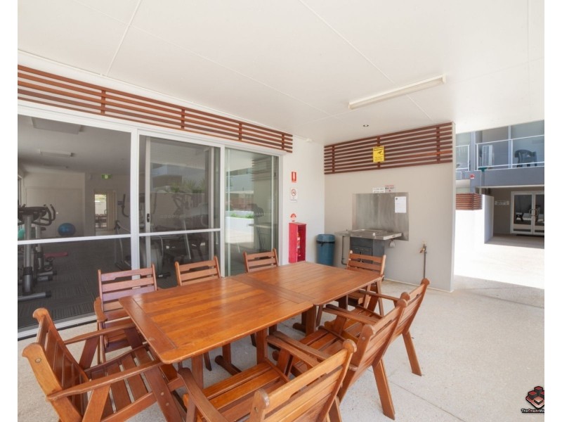 95 Clarence Road, Indooroopilly QLD 4068