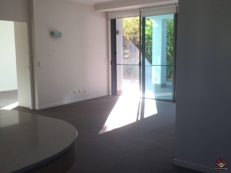 28 Bayview Street, Runaway Bay QLD 4216