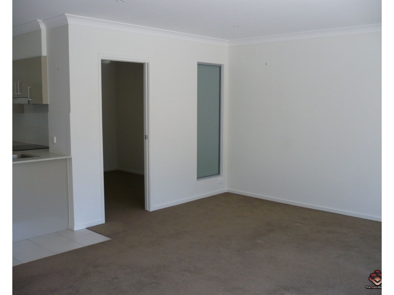 28 Castello Circuit, Varsity Lakes QLD 4227