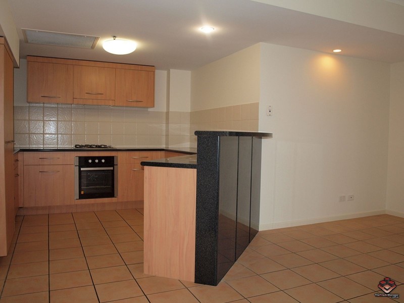 86-124 Ogden Street, Townsville City QLD 4810