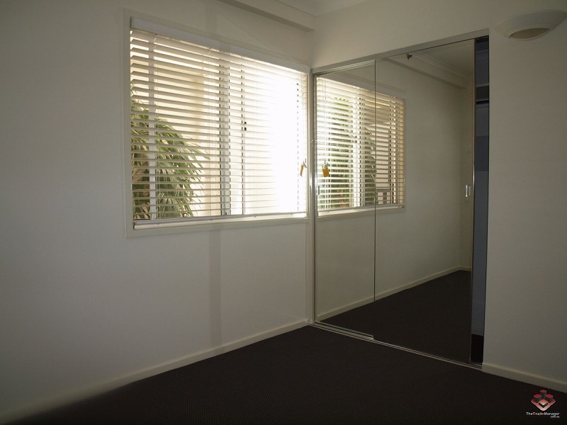 86-124 Ogden Street, Townsville City QLD 4810