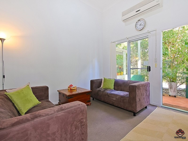 VM6/206 D`Arcy Road, Norman Park QLD 4170