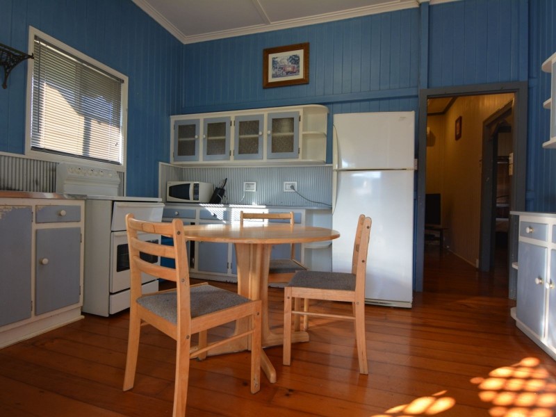 255A Auckland Street, South Gladstone QLD 4680