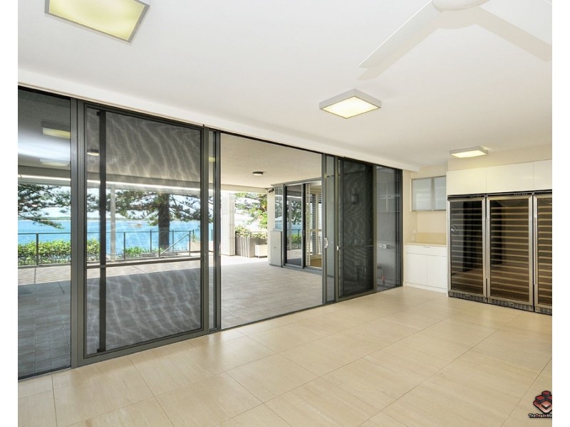 ID:3857161/323 Bayview Street, Runaway Bay QLD 4216