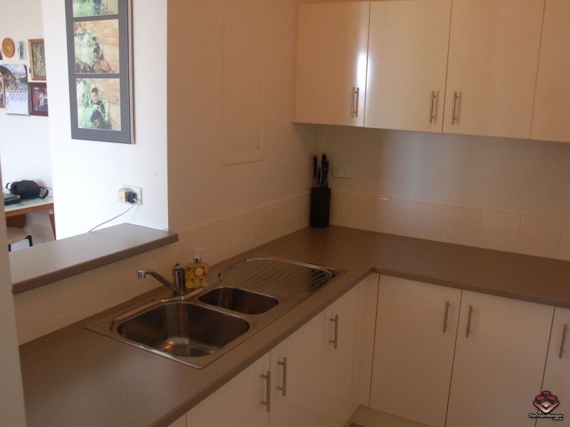 13 Fairway Drive, Clear Island Waters QLD 4226