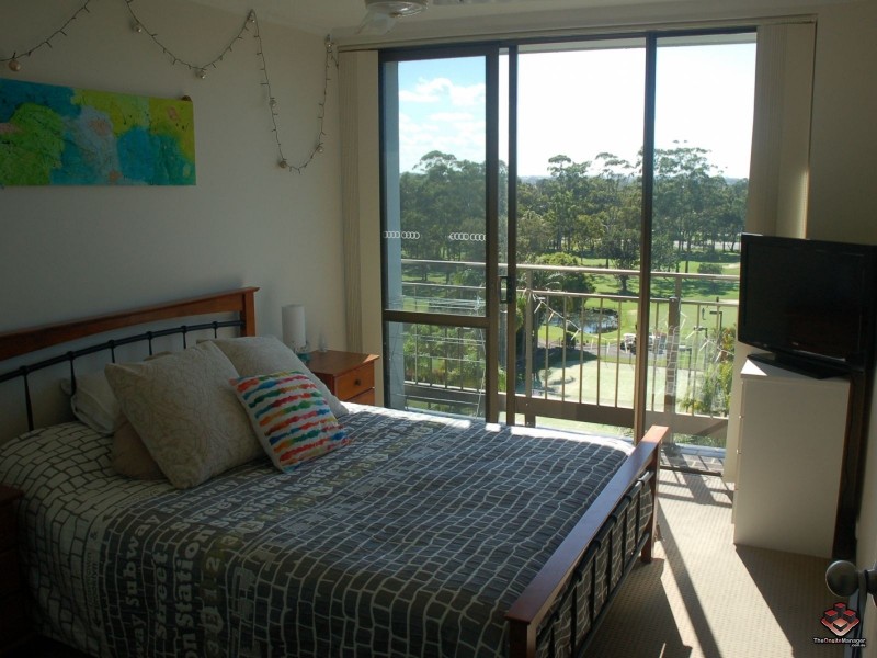 13 Fairway Drive, Clear Island Waters QLD 4226