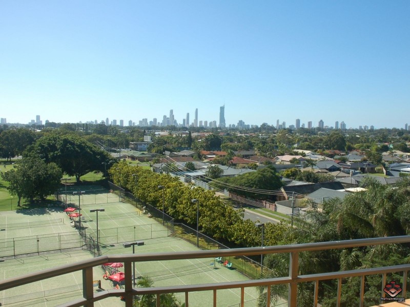 13 Fairway Drive, Clear Island Waters QLD 4226