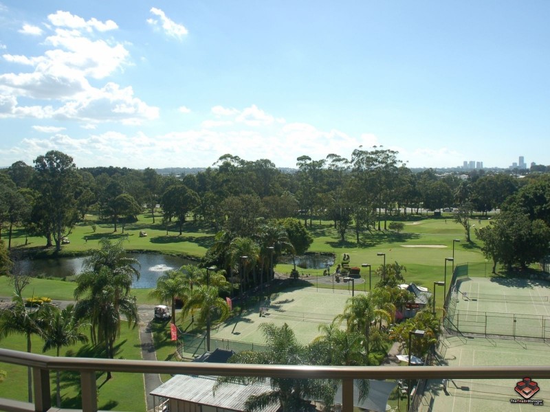 13 Fairway Drive, Clear Island Waters QLD 4226