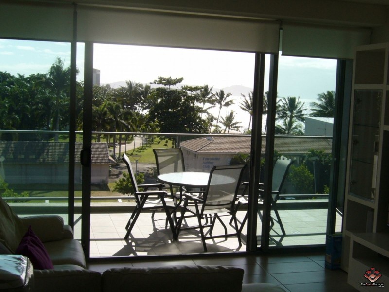 6 Mariners Drive, Townsville City QLD 4810