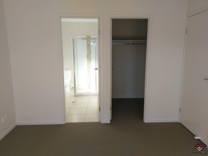 39 Keelson Crescent, Hope Island QLD 4212