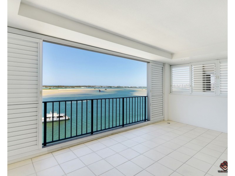 326 Marine Parade, Labrador QLD 4215