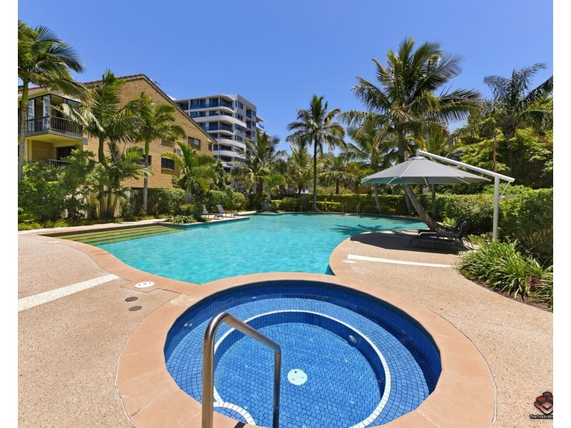 326 Marine Parade, Labrador QLD 4215