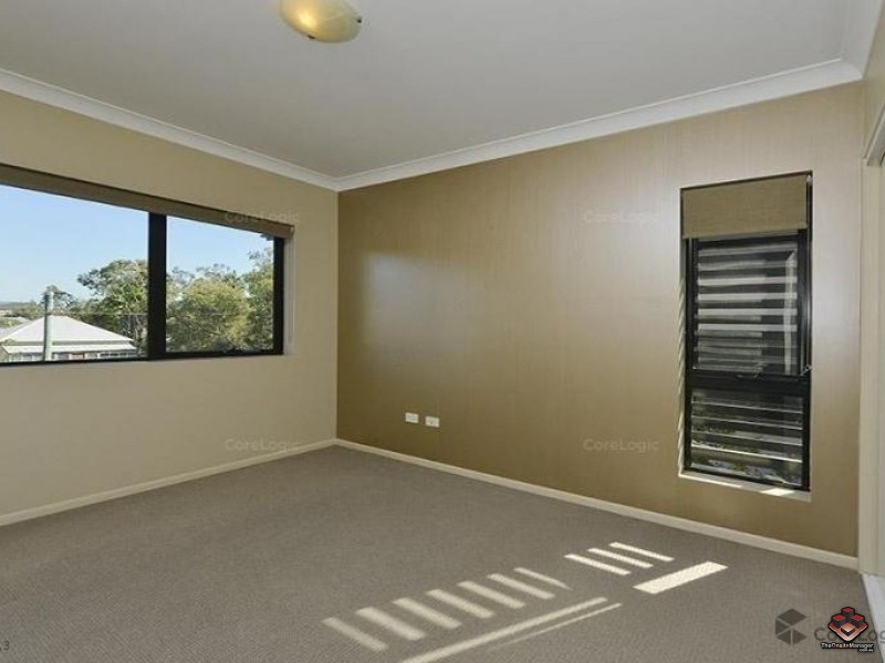 7/147 Riding Road, Hawthorne QLD 4171