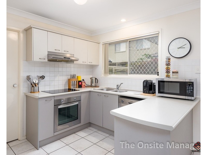 37/8 Earnshaw Street, Calamvale QLD 4116