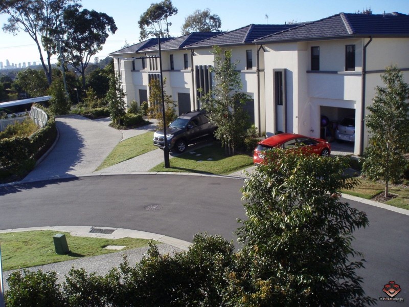 40/2 Bourton Road, Merrimac QLD 4226