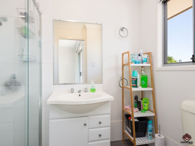 8/2 Rory Court, Calamvale QLD 4116