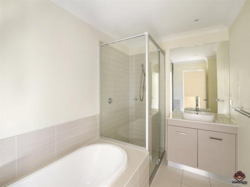 2 Inland Drive, Tugun QLD 4224
