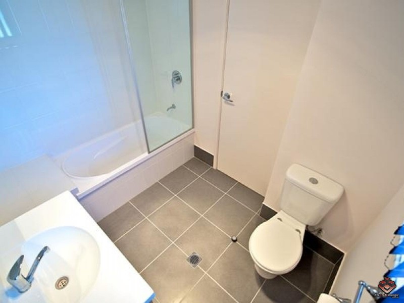 266 Henty Drive, Redbank Plains QLD 4301