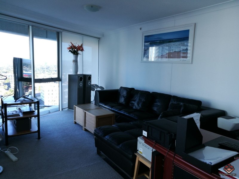 9 Lawson Street, Southport QLD 4215