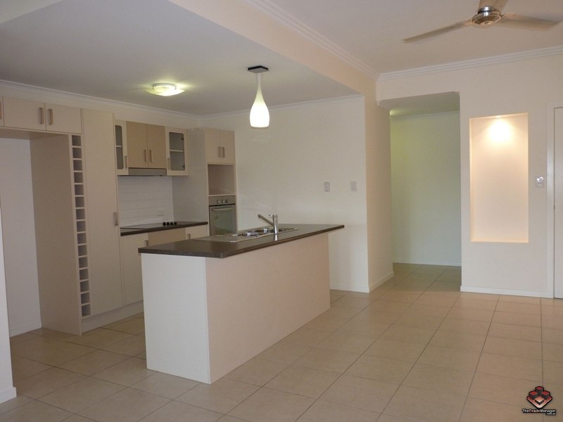 6-24 Henry Street, West End QLD 4810