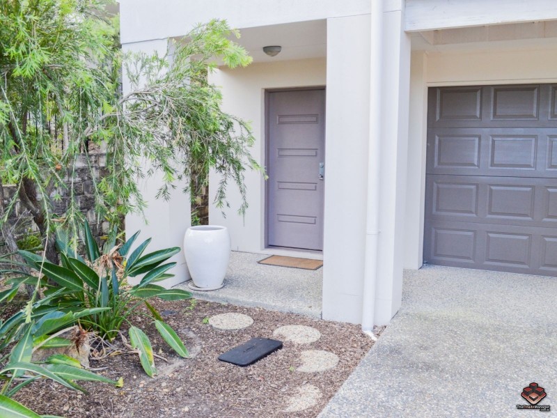 19 Carina Peak Drive, Varsity Lakes QLD 4227